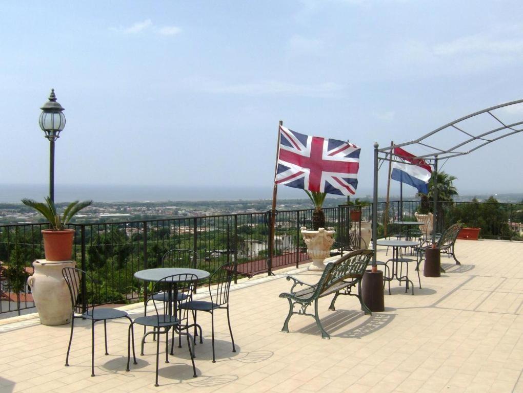 Hotel Casafort Pozzuoli Eksteriør bilde