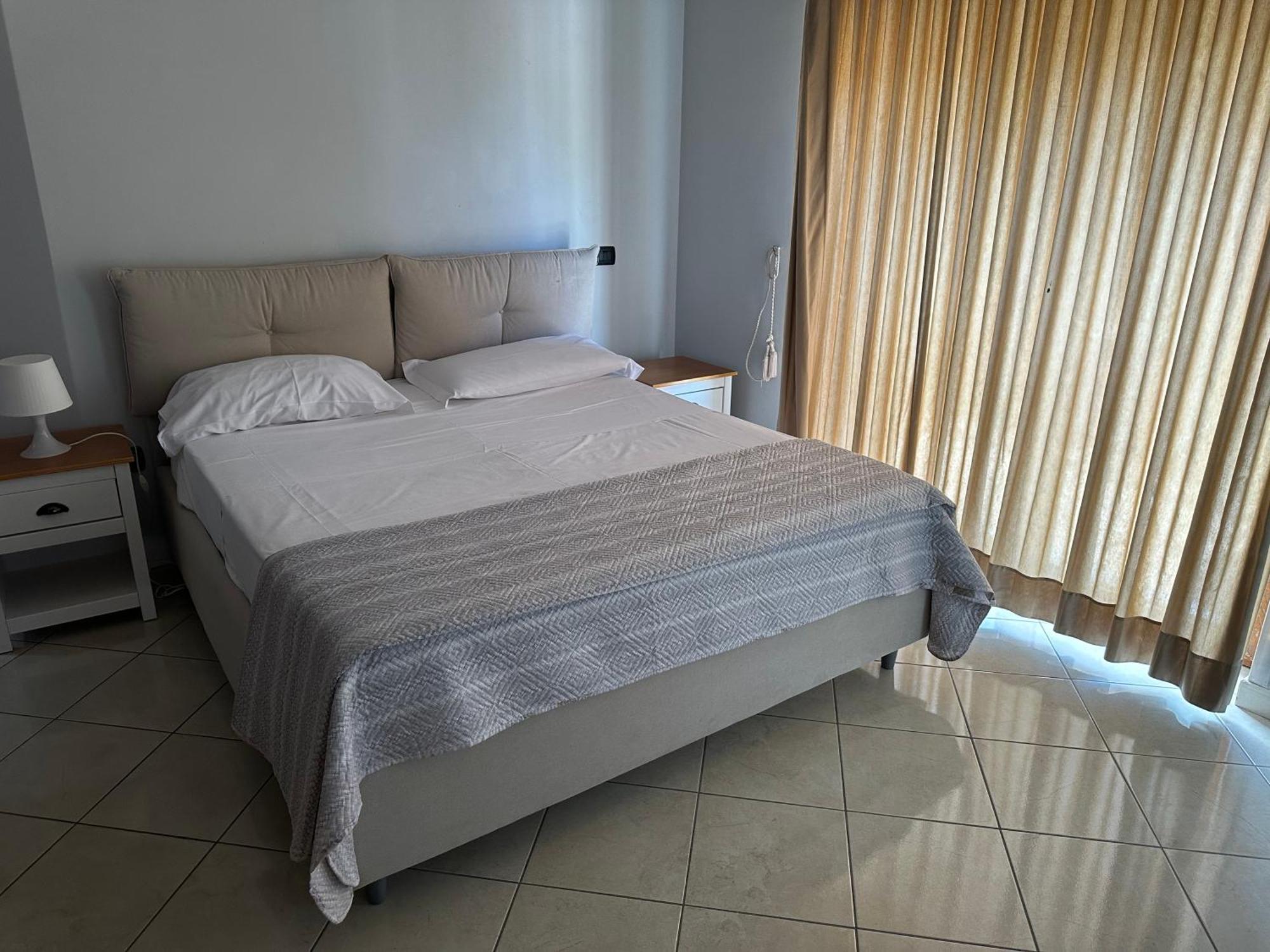 Hotel Casafort Pozzuoli Eksteriør bilde