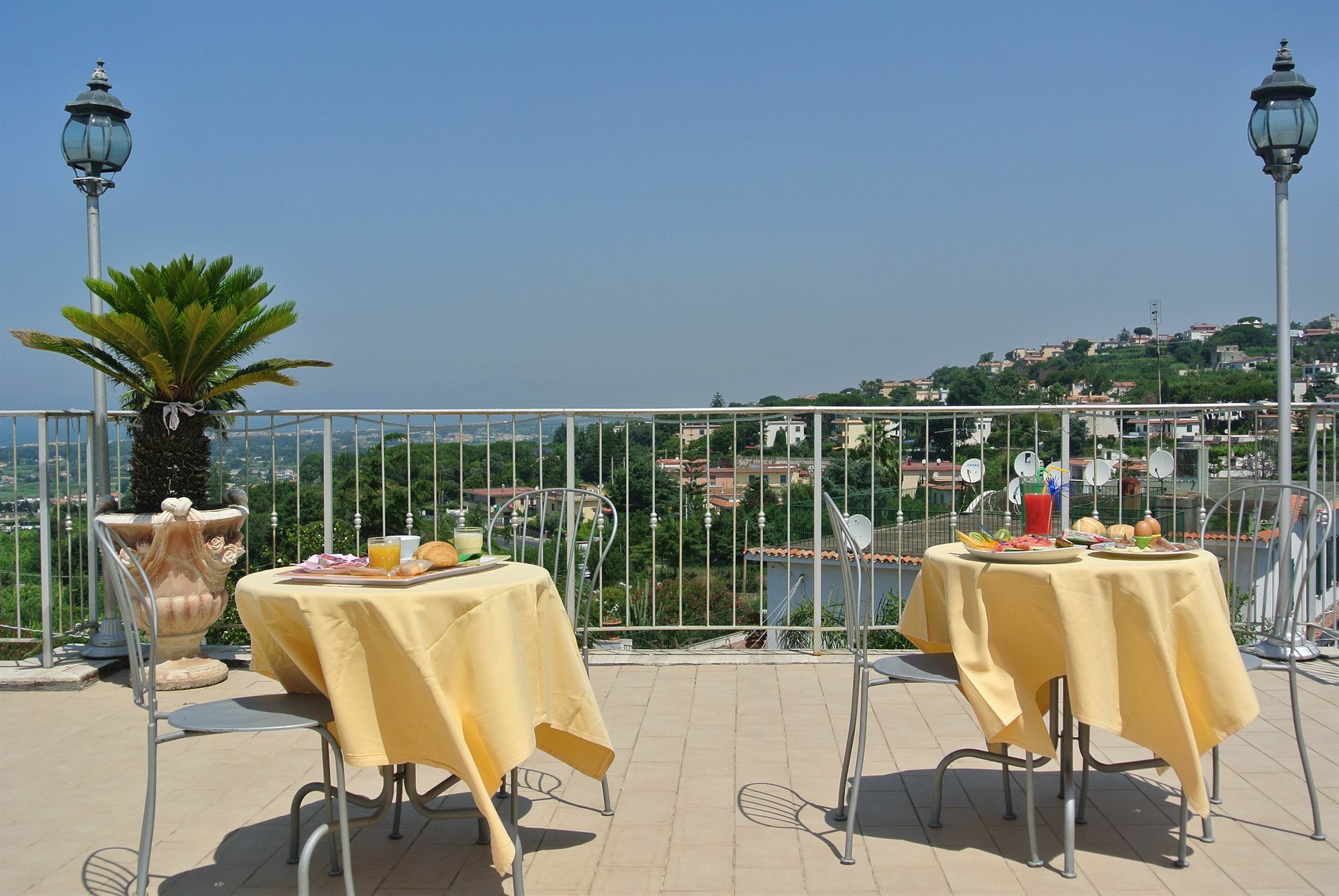 Hotel Casafort Pozzuoli Eksteriør bilde